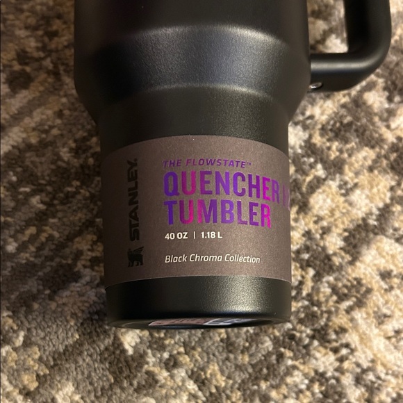 New Stanley Midnight Black Tumbler with Handle - Picture 4 of 8